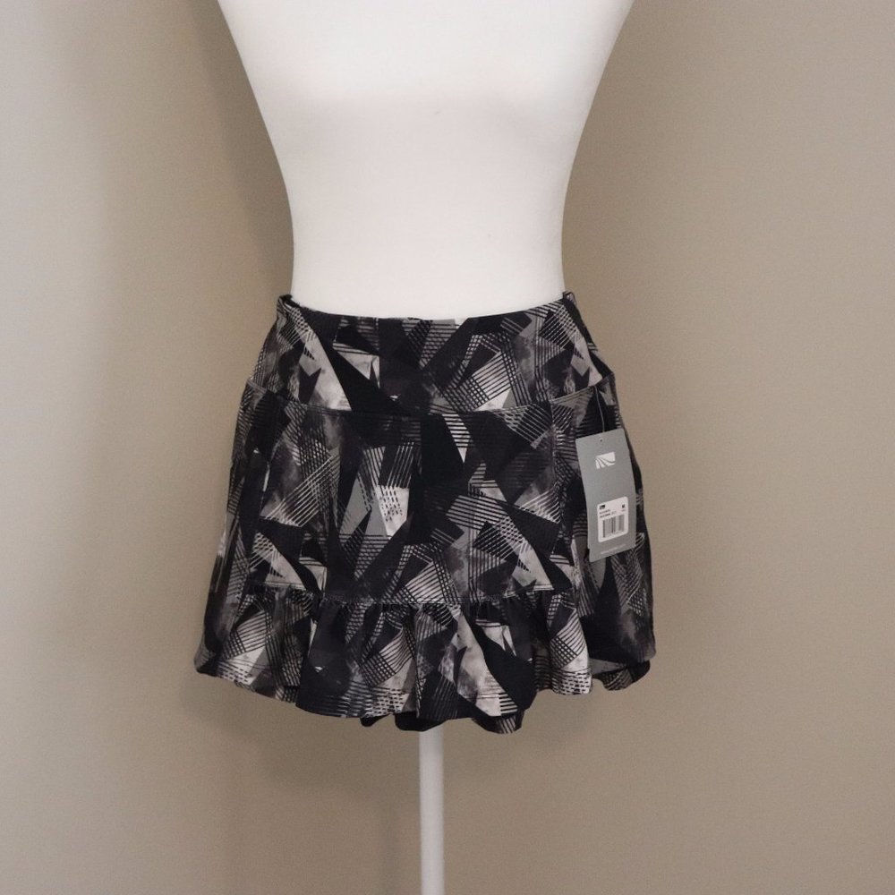 NWT Marika Black and White Pattern Athletic Skirt